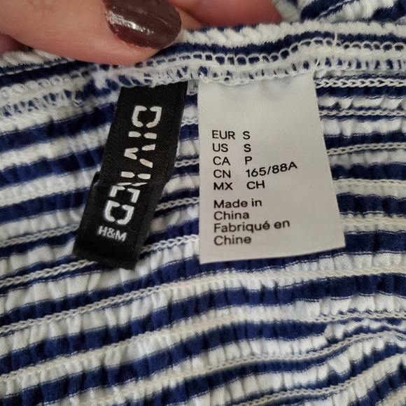 H&M ruched striped crop top - Picture 3 of 3